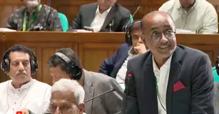 সব ধরনের সংস্কার সংবিধানের কাঠামোর ভেতরেই পরিচালিত হবে: আইনমন্ত্রী